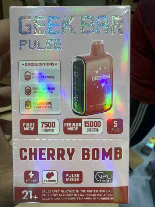GEEK BAR 15K CHERRY BOMB
