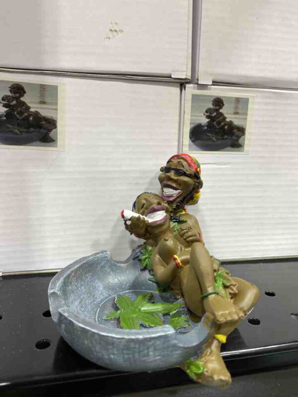 Rasta tray 49