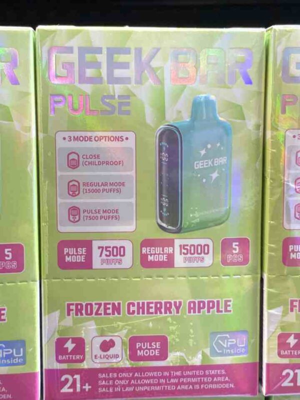 GEEK BAR 15K FROZEN CHERRY APPLE