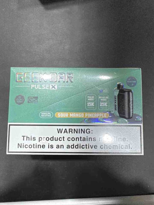 GEEK BAR X 25K SOUR MANGO PINEAPPLE