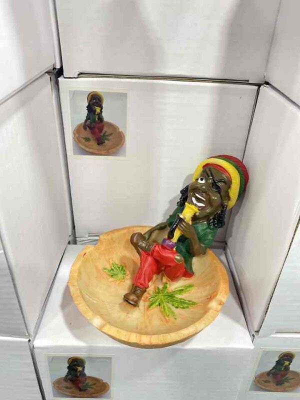 Rasta tray 11