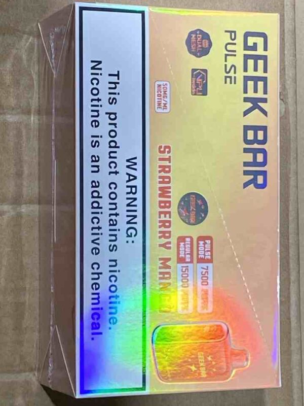 GEEK BAR 15K STRAWBERRY MANGO