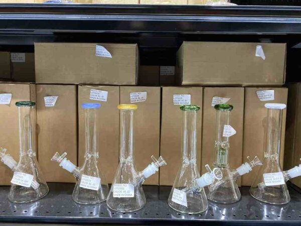 GLASS BONG 23 model lot 0020