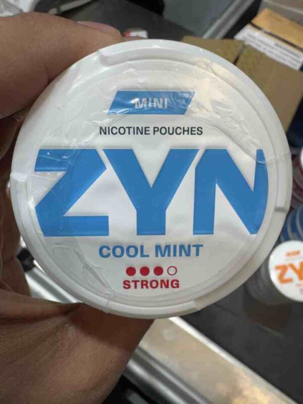 ZYN MINI COOL MINT STRONG