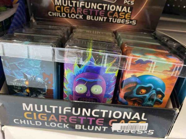 CIGARETTE PLASTIC CASE